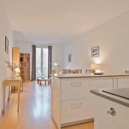 Apartment Cozy With 21 Barcelona