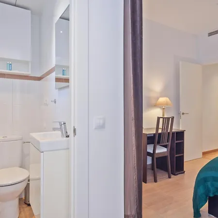 Cozy With 21 Apartment